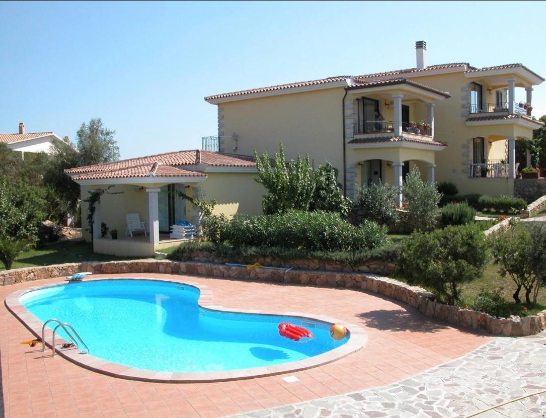 Residence Agrifoglio Monte Petrosu Exterior photo